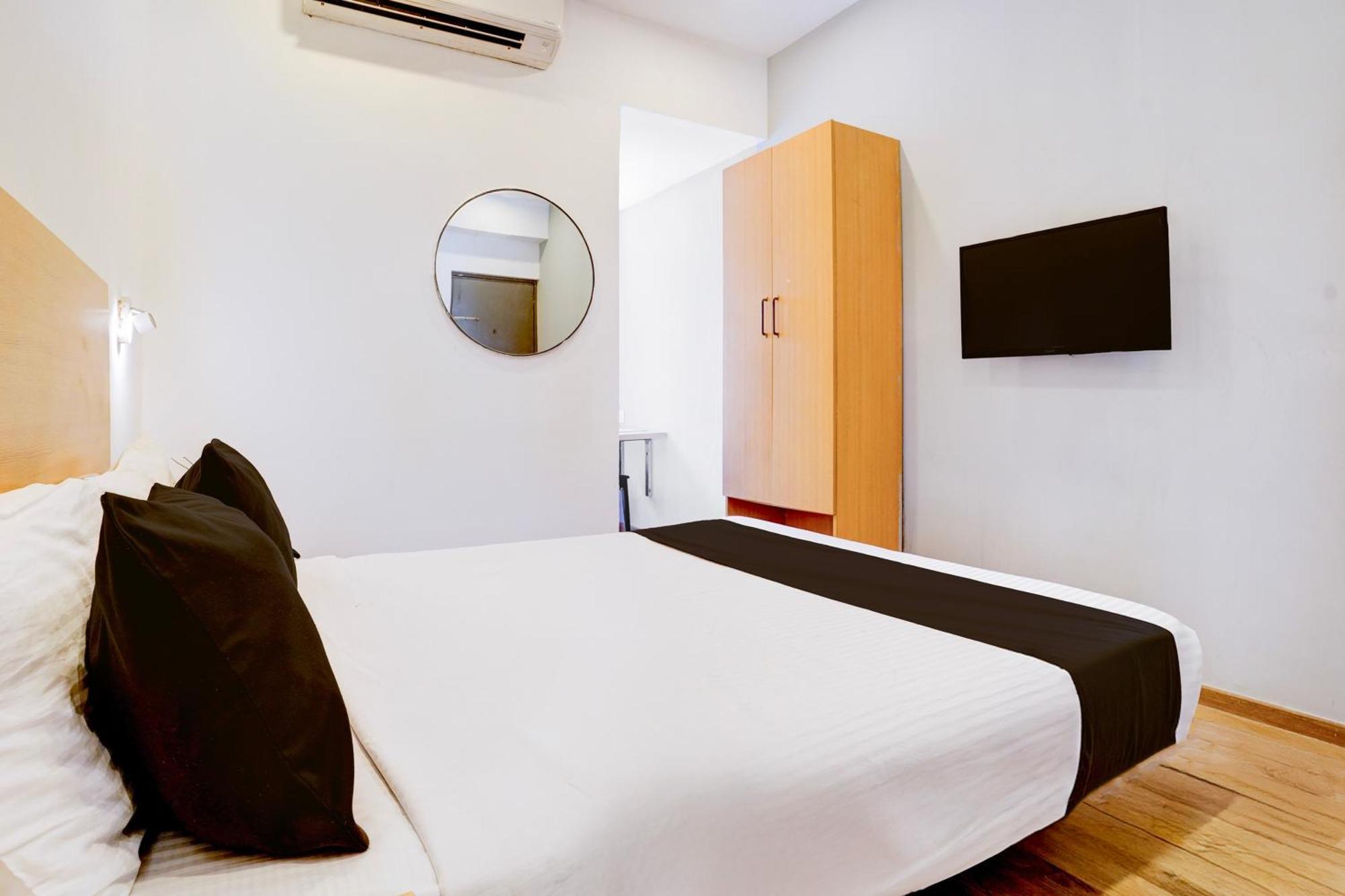 Hotel Townhouse Khar The Habitat Bombaj Exteriér fotografie