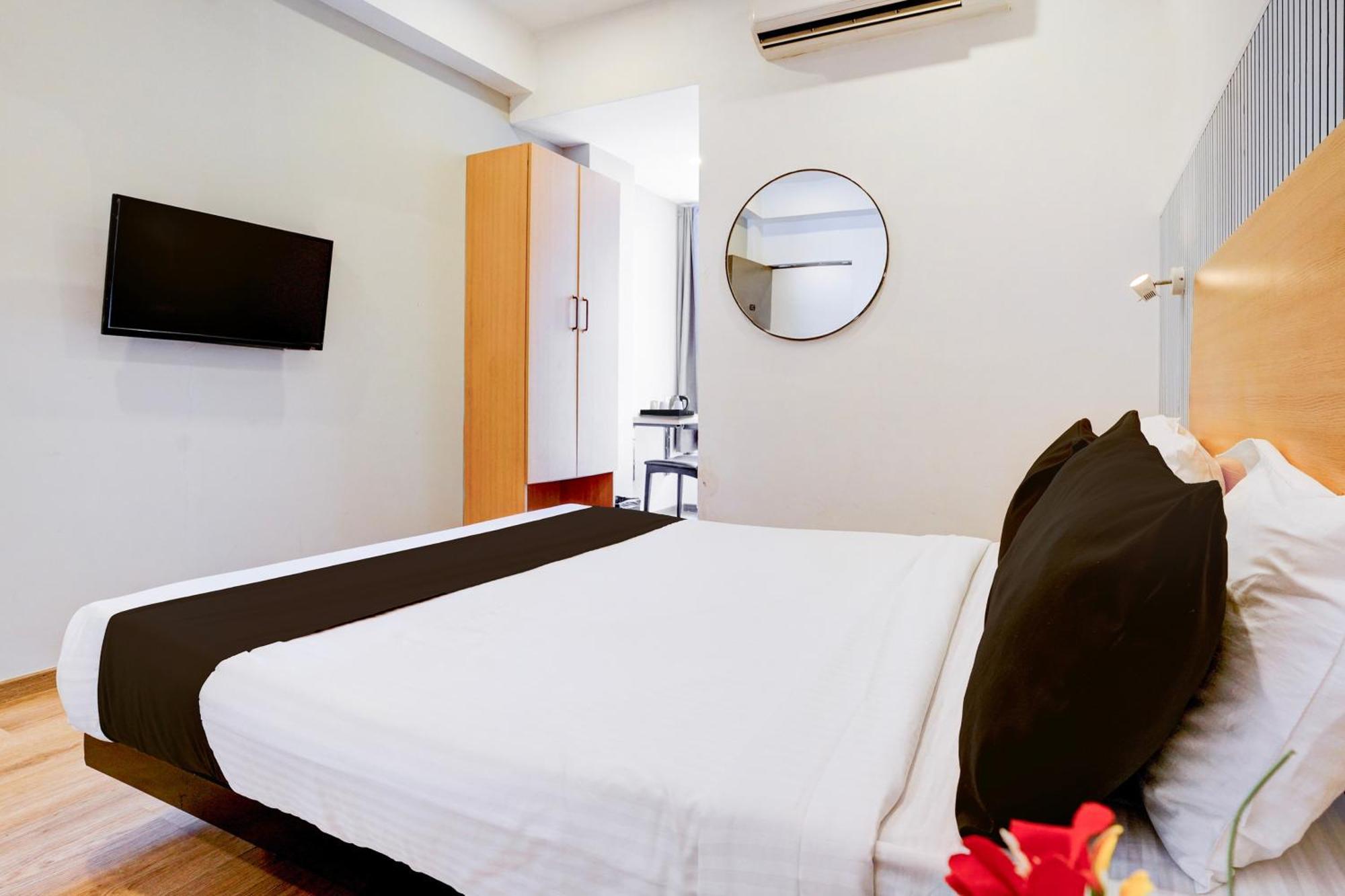 Hotel Townhouse Khar The Habitat Bombaj Exteriér fotografie